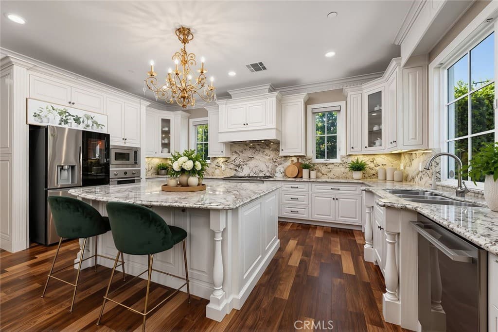 Home at 445 W Woodruff, Arcadia — photo 11 of 12
