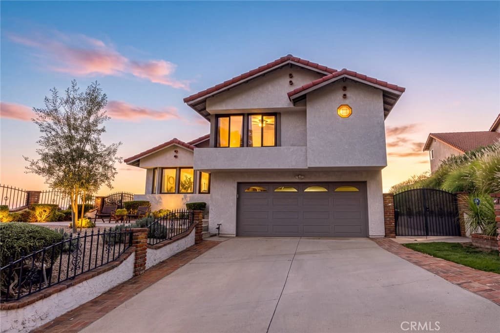 Home at 75 CEDARWOOD Avenue, Duarte — photo 4 of 12