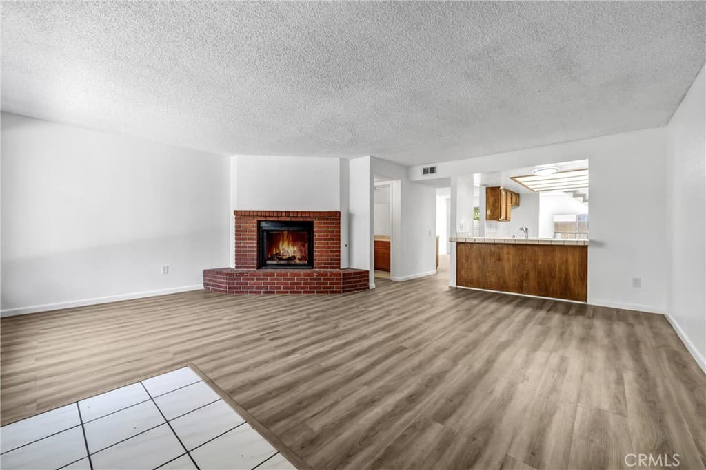 Condo at 419 Fairview Avenue D, Arcadia — photo 7 of 12