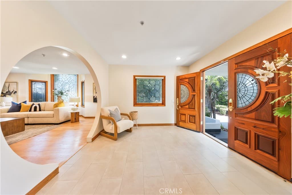 Home at 1209 S 8th Avenue, Arcadia — photo 7 of 12