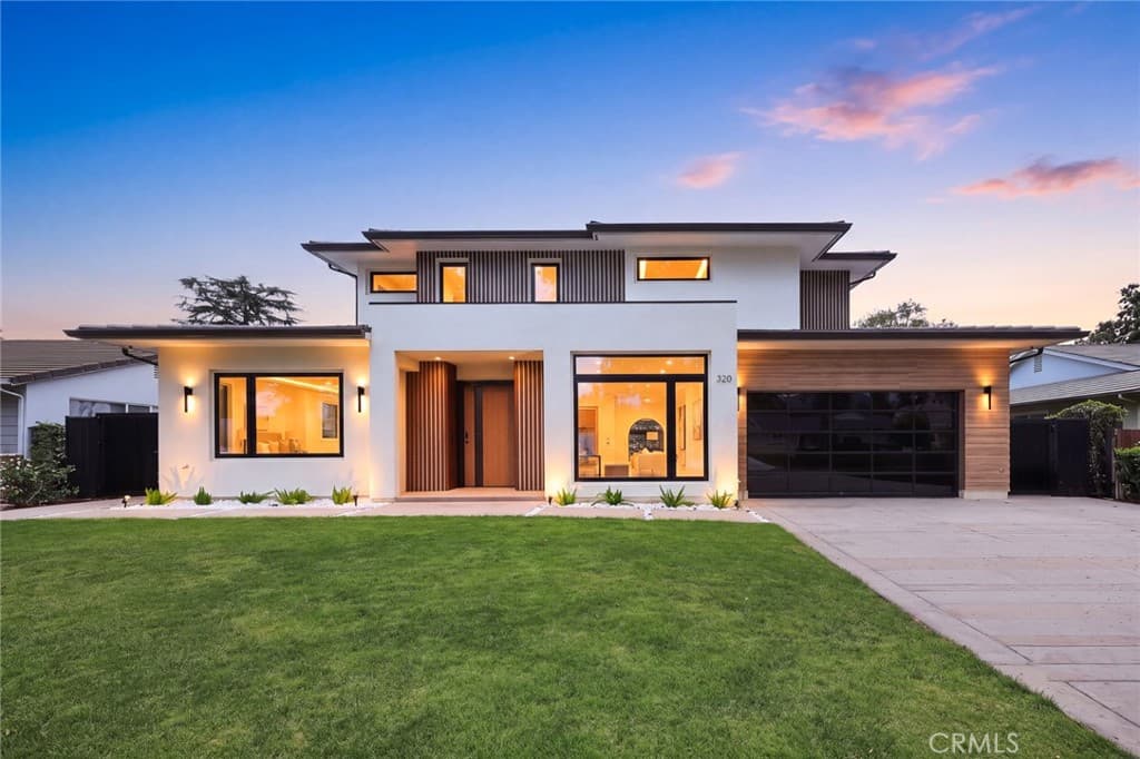 Home at 320 Coyle Avenue, Arcadia — photo 1 of 12