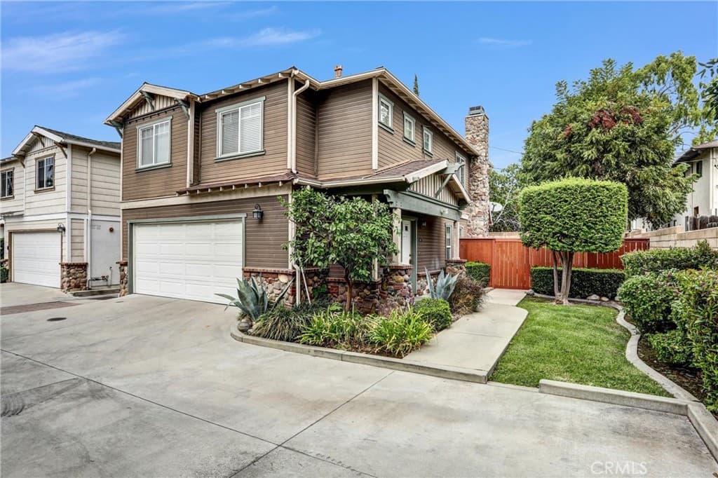 Home at 214 Violet Avenue F, Monrovia — photo 1 of 12