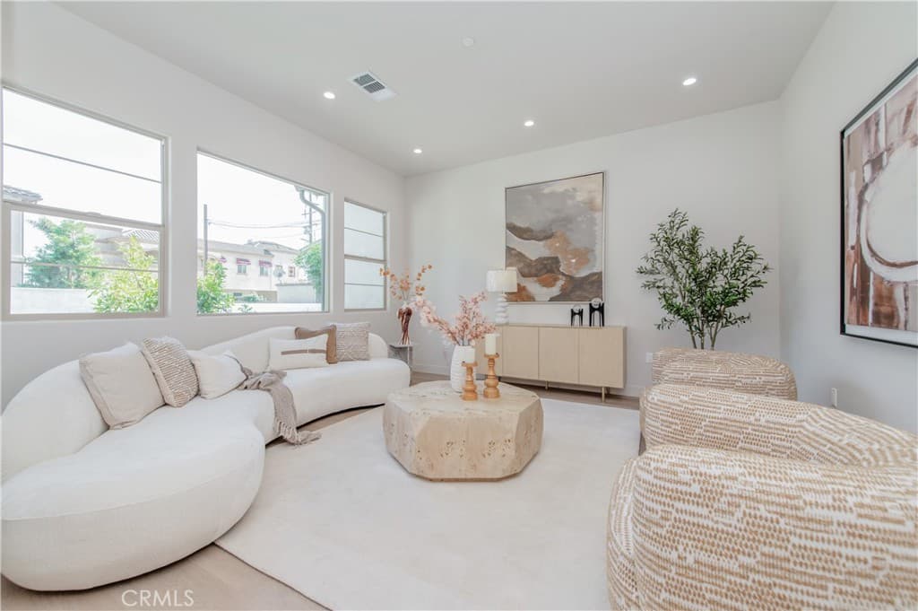 Home at 5409 Baldwin Avenue, Temple City — photo 5 of 12