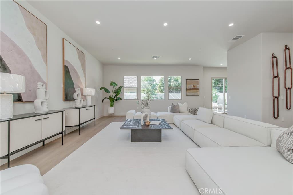 Home at 5409 Baldwin Avenue, Temple City — photo 8 of 12