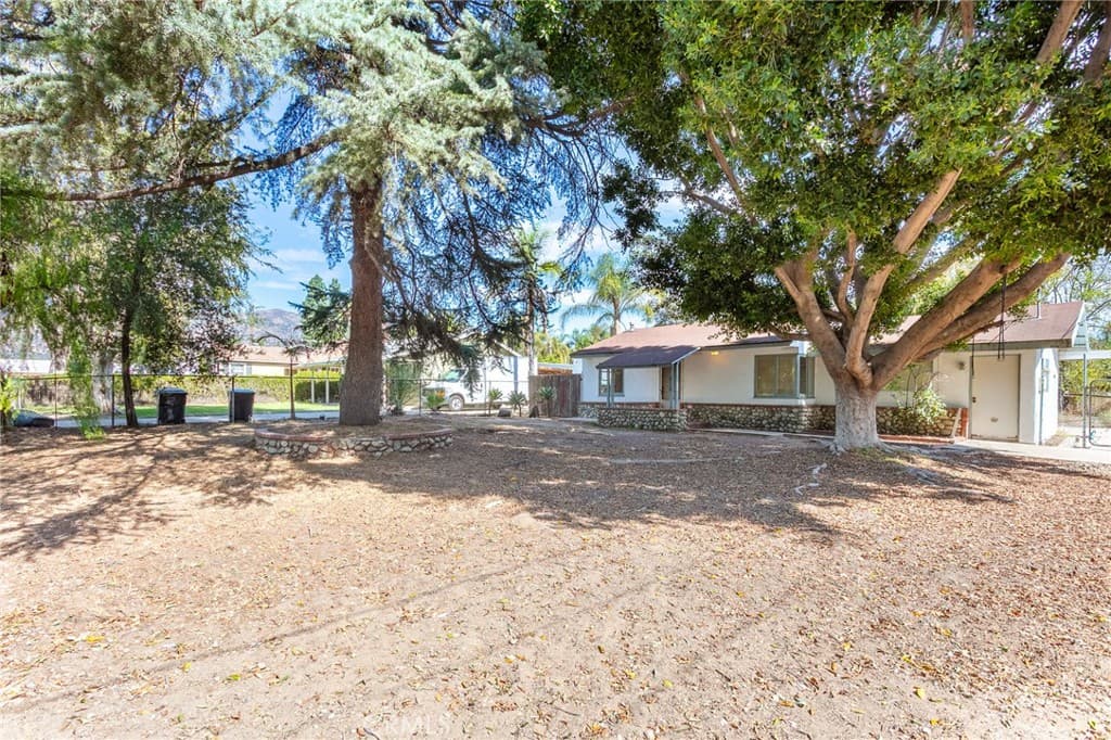 Home at 816 N Oakway Avenue, San Dimas — photo 5 of 12