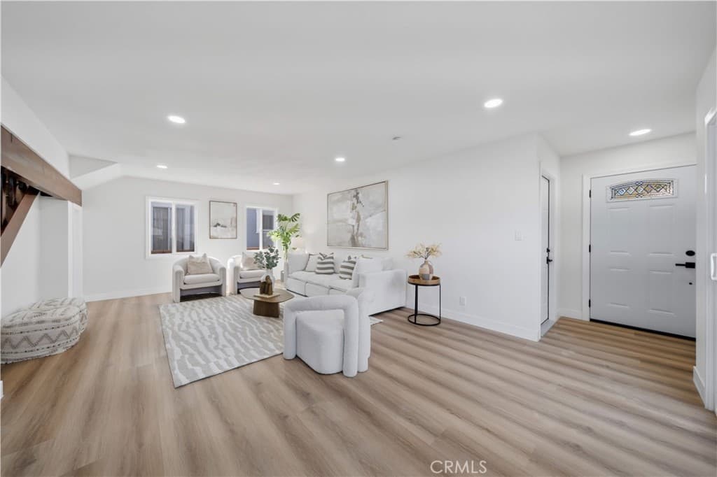 Home at 9624 Olive, Temple City — photo 11 of 12