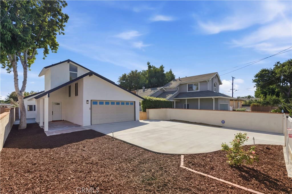 Home at 9624 Olive, Temple City — photo 3 of 12