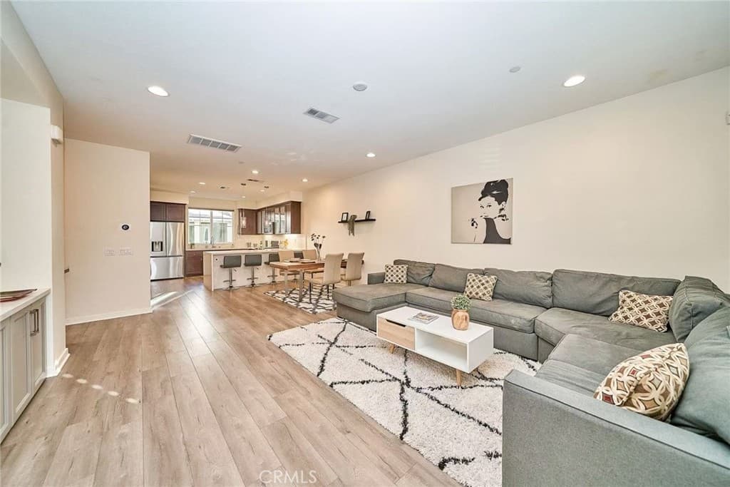 Townhouse at 2767 Crimson Way, Pomona — photo 5 of 12
