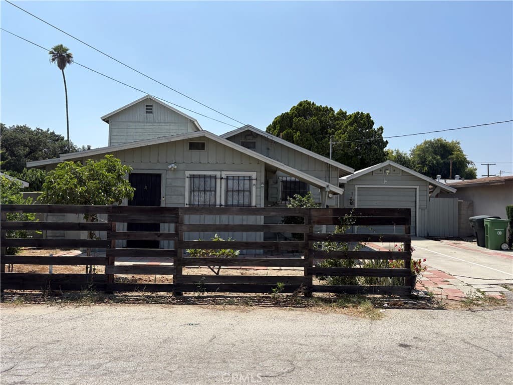 Home at 11402 Basye Street, El Monte — photo 1 of 11