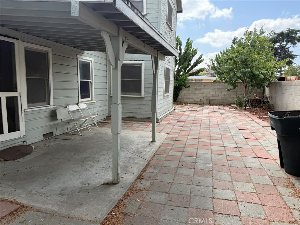 Home at 11402 Basye Street, El Monte — photo 2 of 11