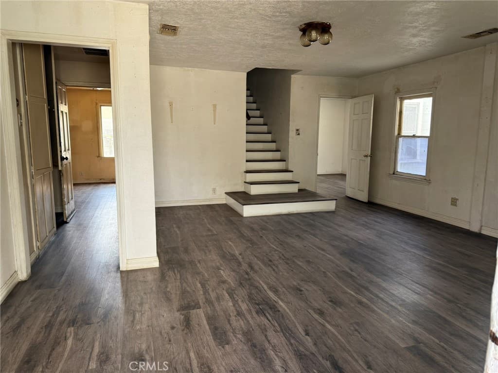 Home at 11402 Basye Street, El Monte — photo 5 of 11
