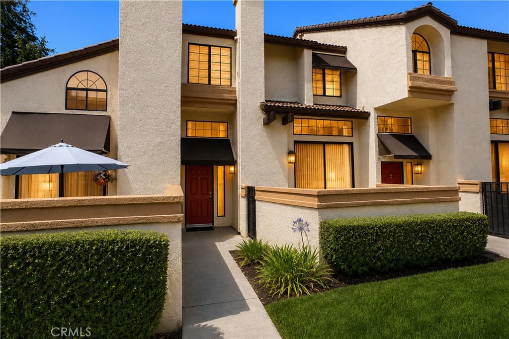 Condo at 24 Rock Cliff Place, Pomona — photo 1 of 12