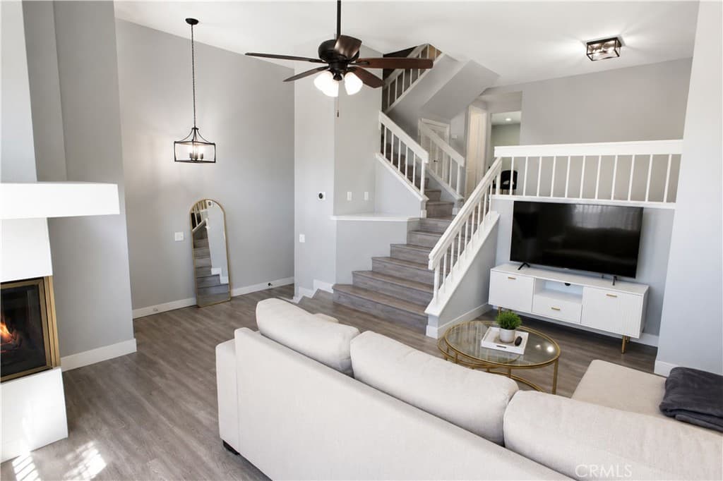 Condo at 24 Rock Cliff Place, Pomona — photo 5 of 12