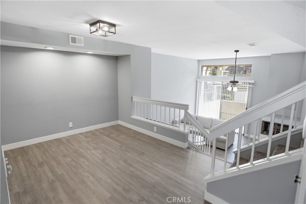 Condo at 24 Rock Cliff Place, Pomona — photo 6 of 12