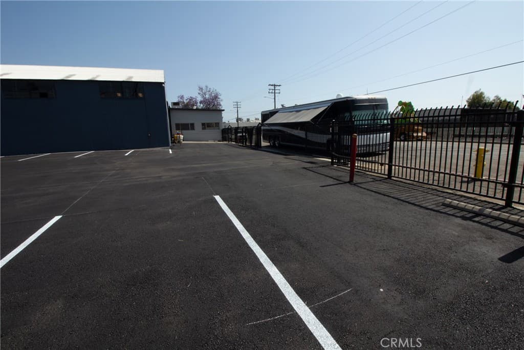 Home at 748 N Mckeever Avenue, Azusa — photo 8 of 12