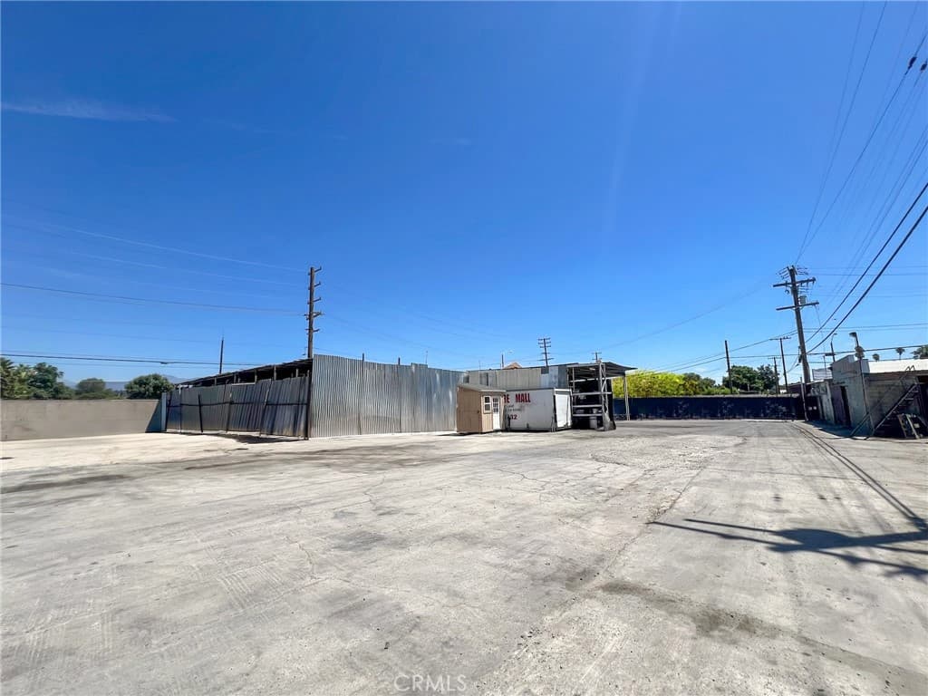 Commercial at 1132 W 1st Street, Pomona — photo 8 of 12