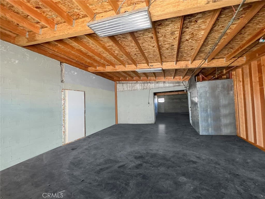 Commercial at 1132 W 1st Street, Pomona — photo 10 of 12