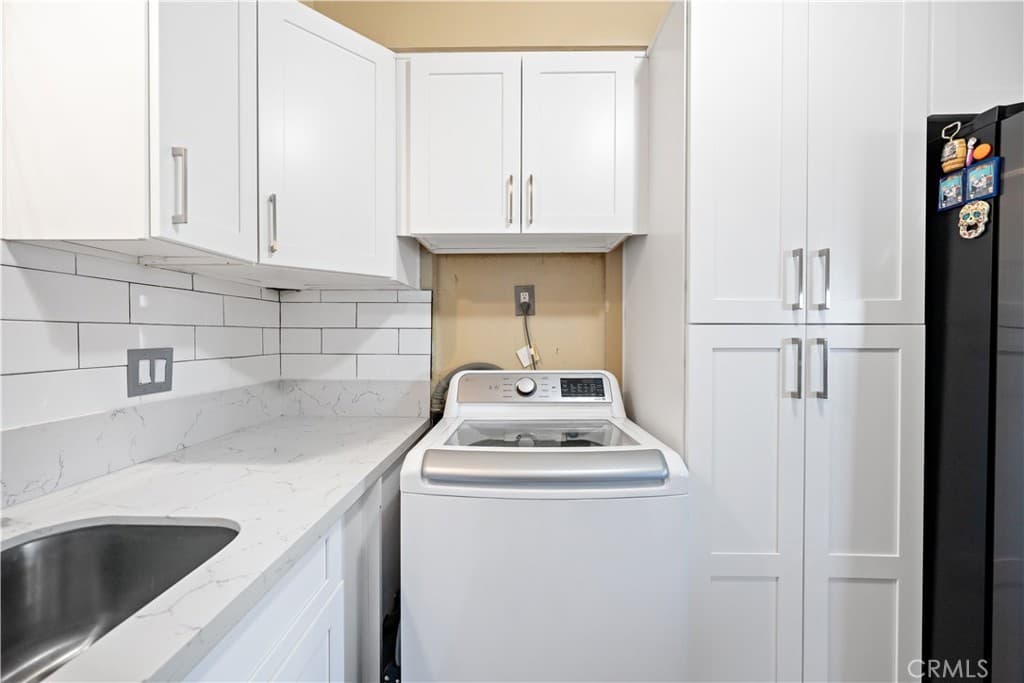 Condo at 2018 Las Vegas Avenue 18, Pomona — photo 11 of 12