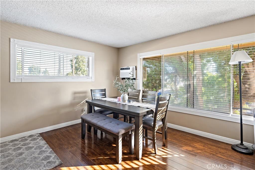 Condo at 2018 Las Vegas Avenue 18, Pomona — photo 8 of 12