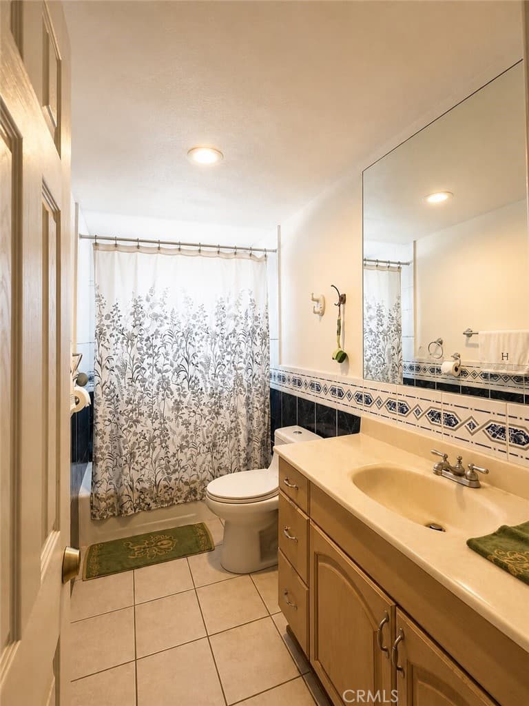 Home at 367 Bourdet, Walnut — photo 10 of 12