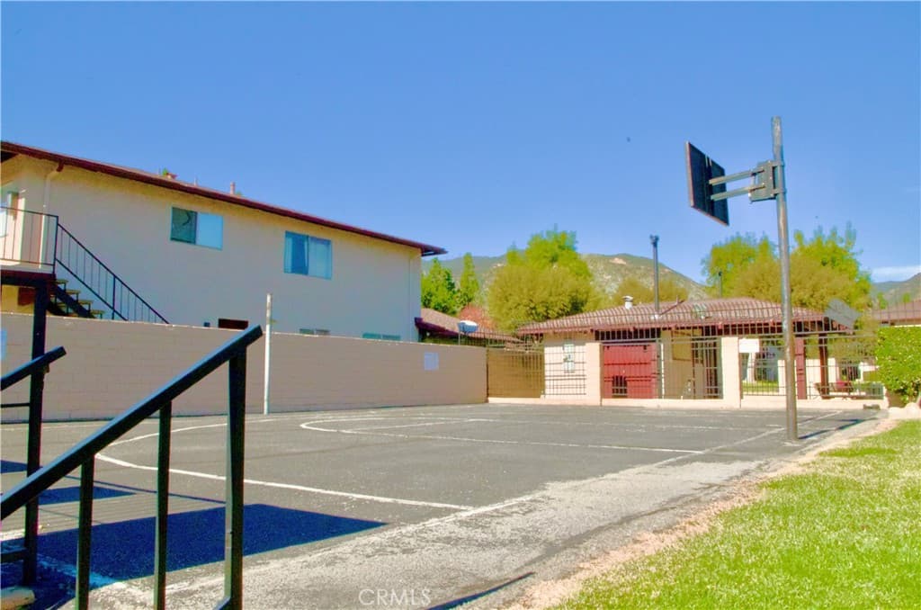 Home at 1126 W Calle De La Luna # 4, Azusa — photo 7 of 12