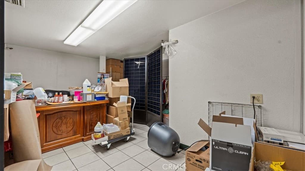 Commercial at 2621 Lee, South El Monte — photo 6 of 12