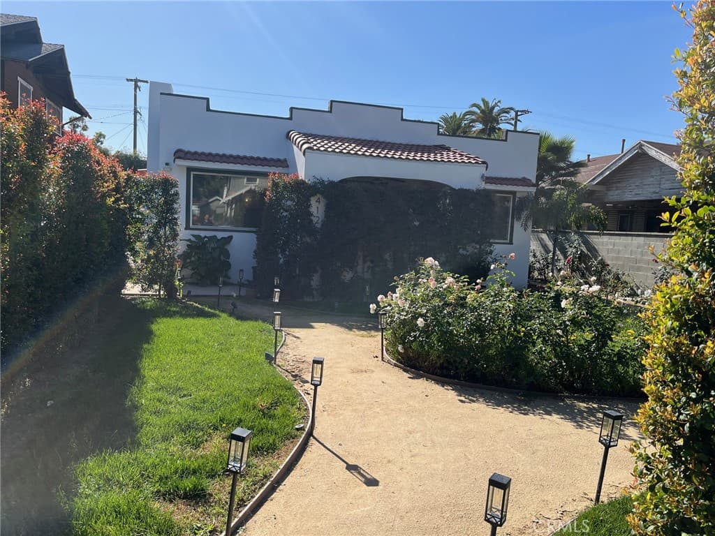 Home at 412 E Columbia, Pomona — photo 1 of 9