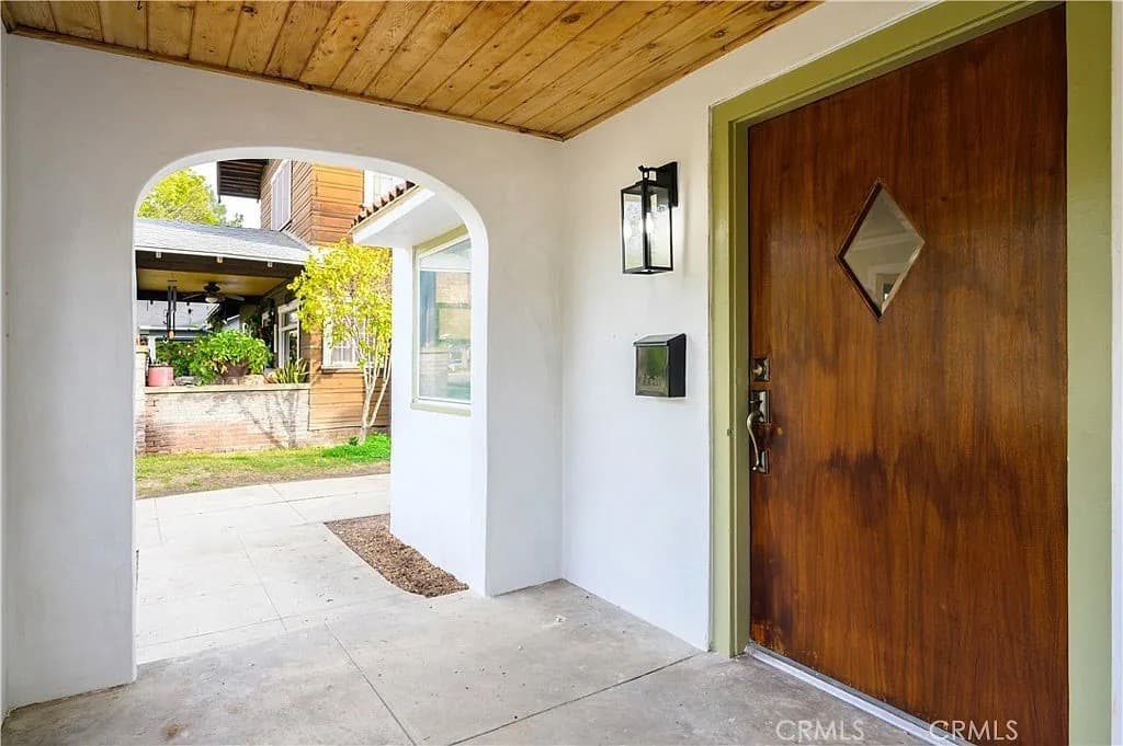 Home at 412 E Columbia, Pomona — photo 5 of 9