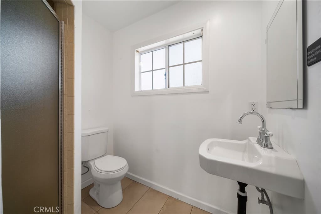 Home at 549 E Ada, Glendora — photo 11 of 12