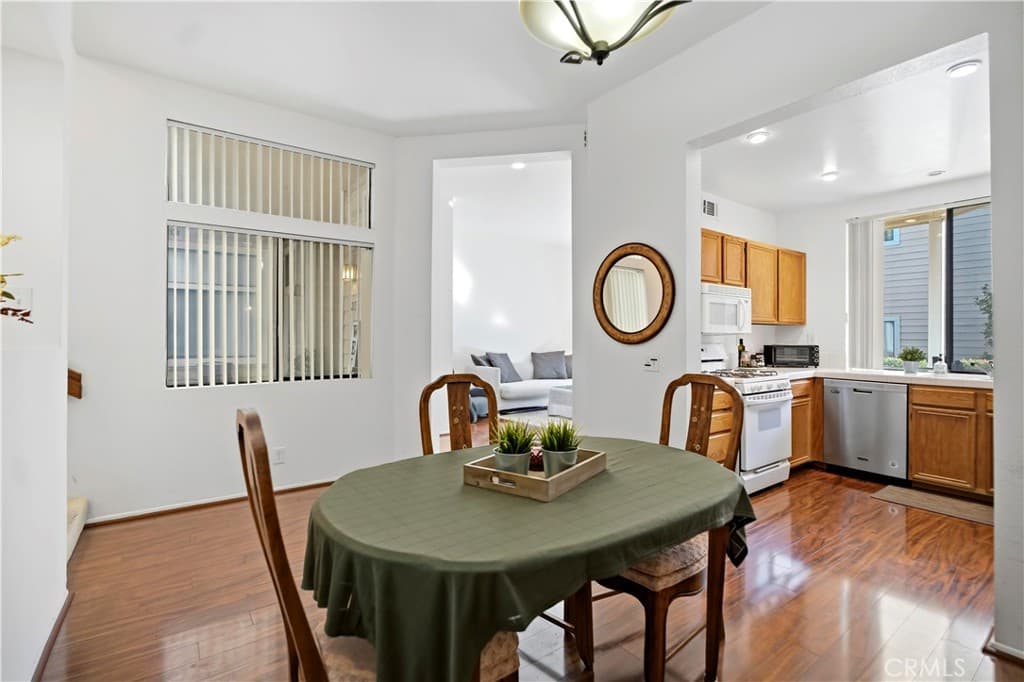 Condo at 4900 N Grand Avenue 215, Covina — photo 9 of 12