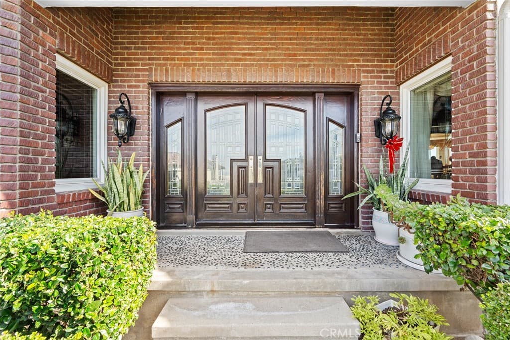 Home at 1603 Calle Cristina, San Dimas — photo 3 of 12