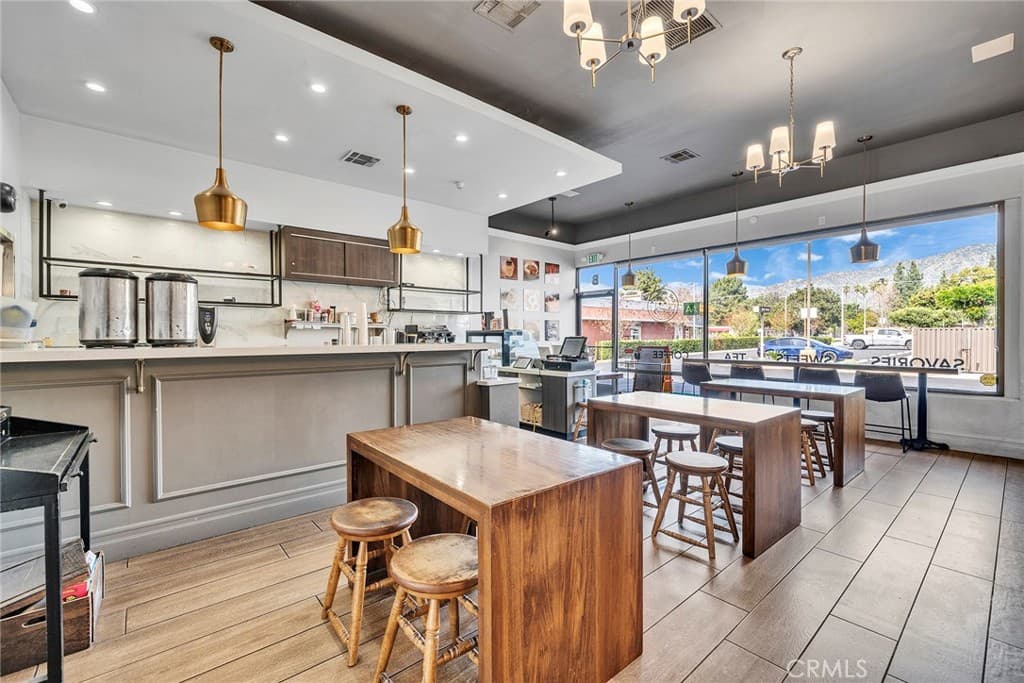 Home at 992 E Alosta Avenue B, Azusa — photo 9 of 12