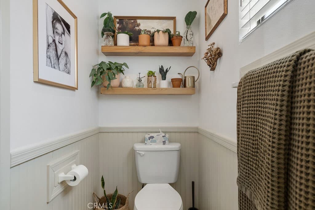 Home at 304 S Minnesota, Glendora — photo 7 of 12