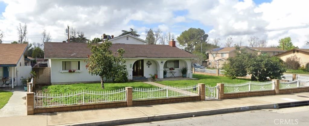 Home at 2302 8th, La Verne — photo 1 of 12