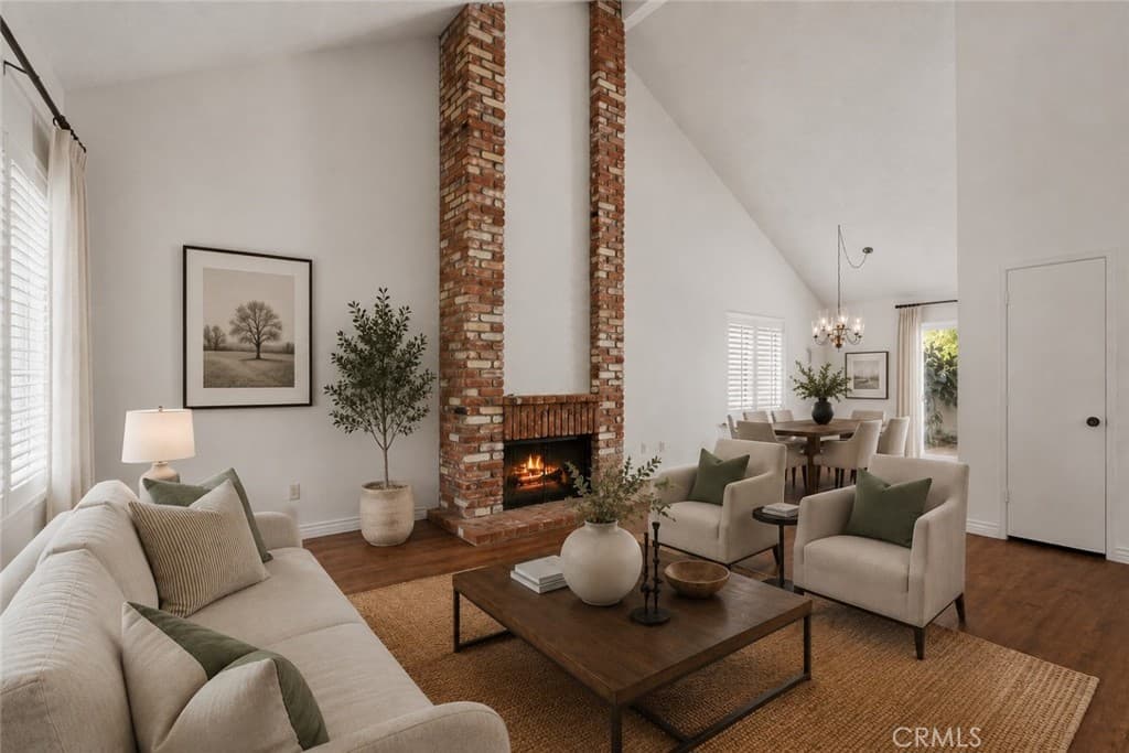 Townhouse at 206 San Luis Rey, San Dimas — photo 1 of 12