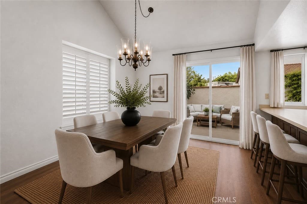 Townhouse at 206 San Luis Rey, San Dimas — photo 2 of 12