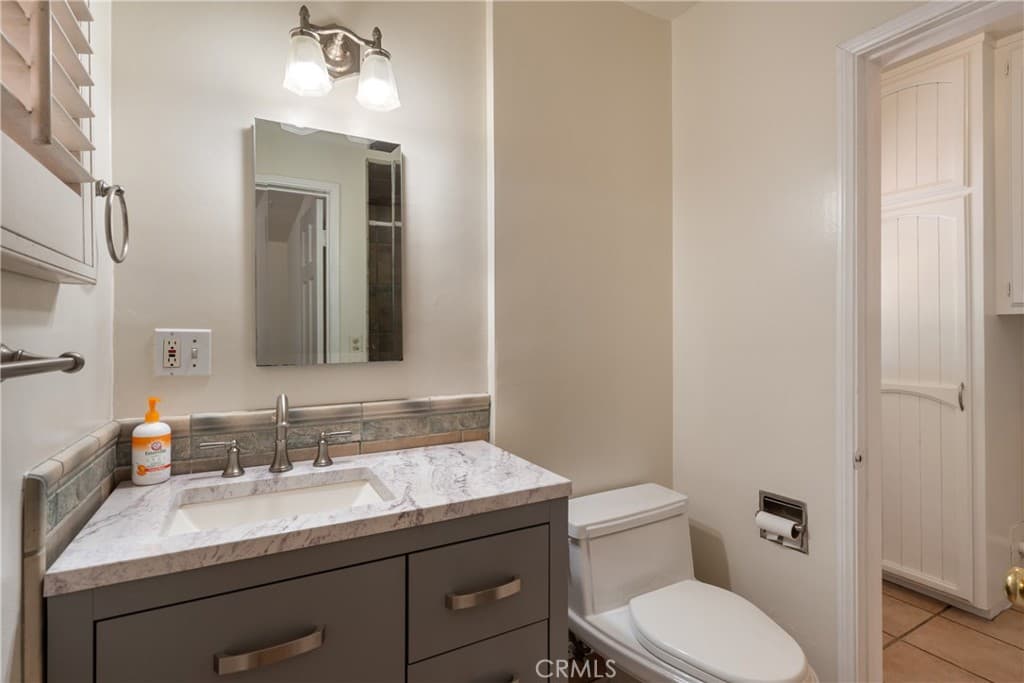 Home at 727 S Fenimore, Covina — photo 12 of 12