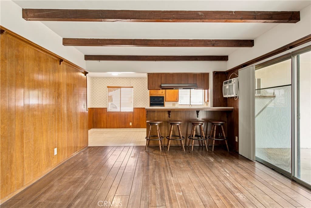 Home at 978 W Grovecenter, Covina — photo 10 of 12
