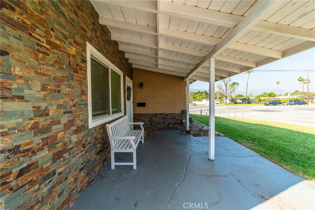 Home at 5527 N Fenimore Avenue, Azusa — photo 3 of 12
