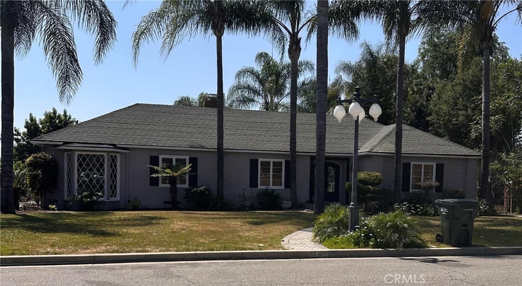 Home at 174 Penfield Street, Pomona — photo 1 of 12