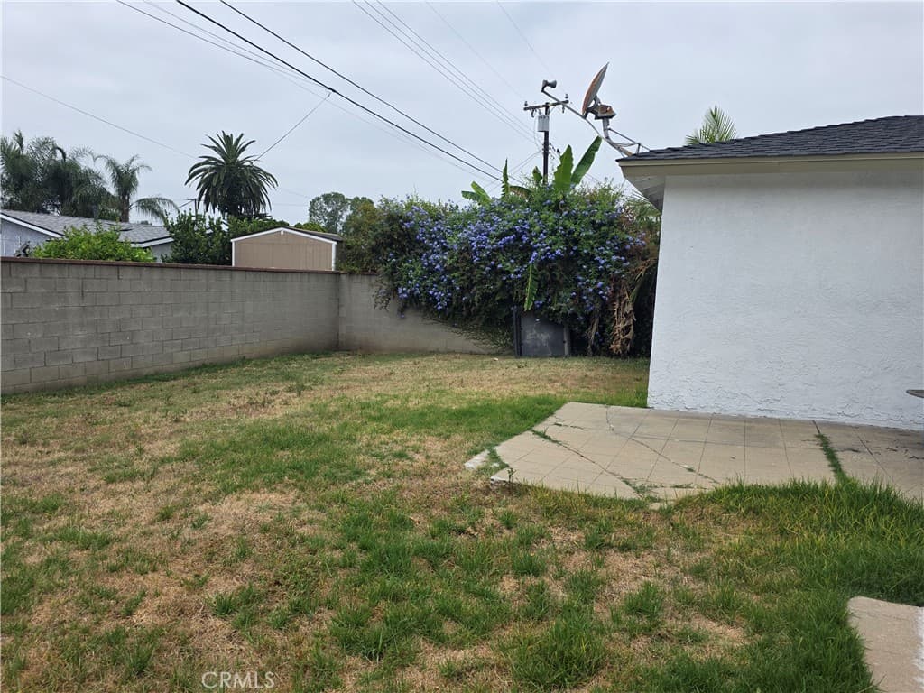 Home at 18526 E Petunia, Azusa — photo 11 of 12