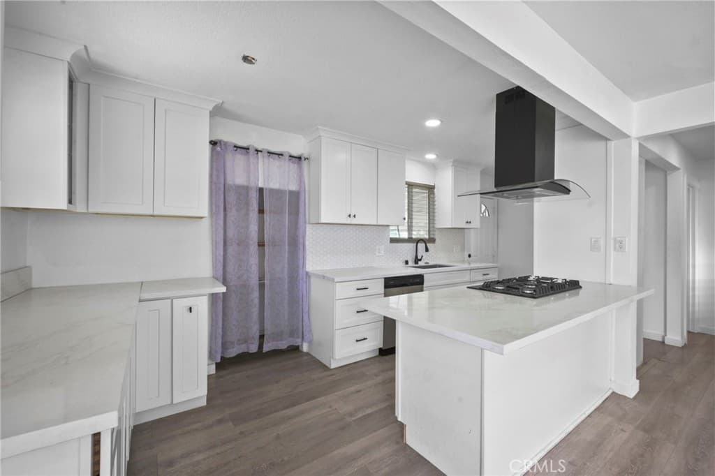 Home at 641 Ashcomb, La Puente — photo 7 of 12