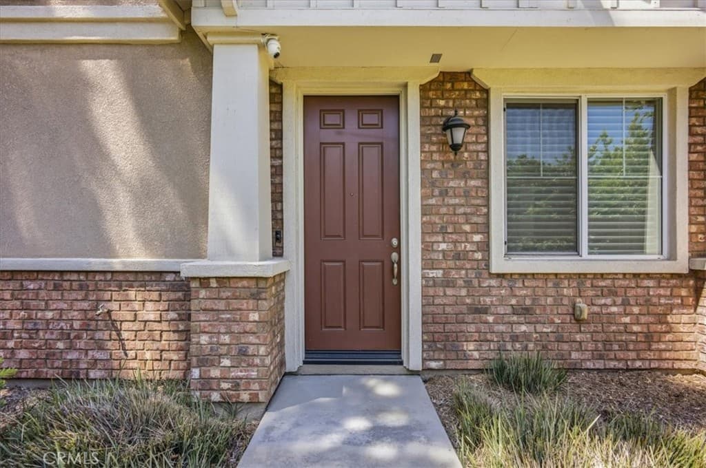 Townhouse at 786 Plum 108, Pomona — photo 2 of 12