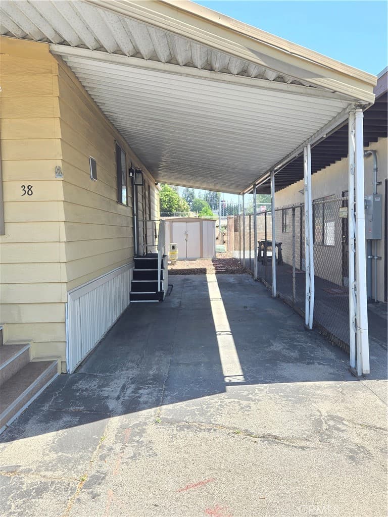 Home at 840 E Foothill blvd E 38, Azusa — photo 3 of 12