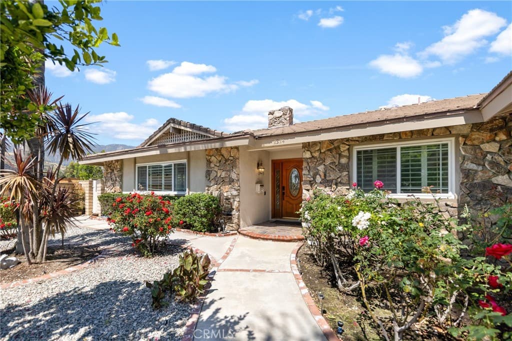 Home at 2324 Dana Ct, Claremont — photo 3 of 12