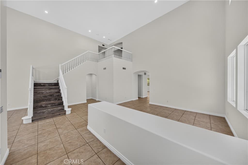 Home at 17 Turning Leaf Way, Azusa — photo 5 of 12