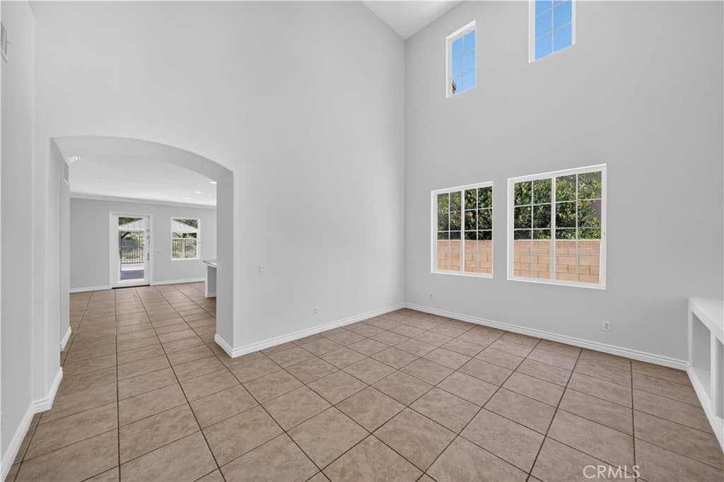 Home at 17 Turning Leaf Way, Azusa — photo 10 of 12