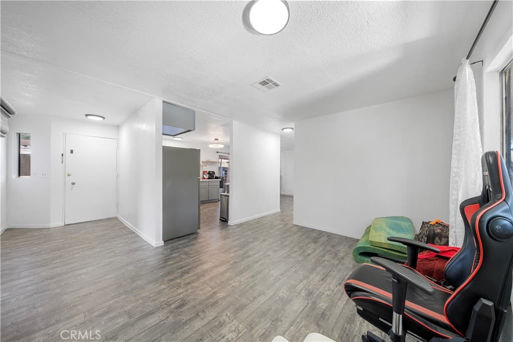 Home at 1401 W 9th 148, Pomona — photo 9 of 12