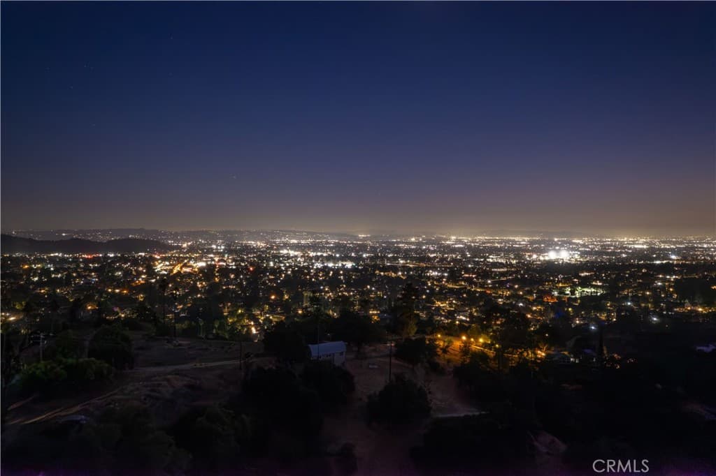 Home at 947 N Glendora Avenue, Glendora — photo 1 of 12