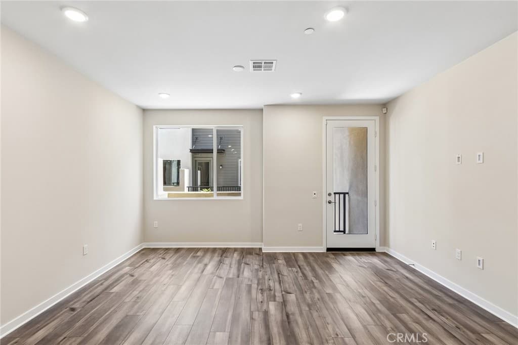 Townhouse at 4007 Valley Oak Lane C, El Monte — photo 3 of 12